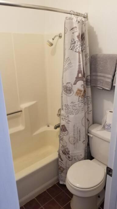 Hotel 2 Queen Beds Hotel Room 220 Booking Stillwater Dış mekan fotoğraf